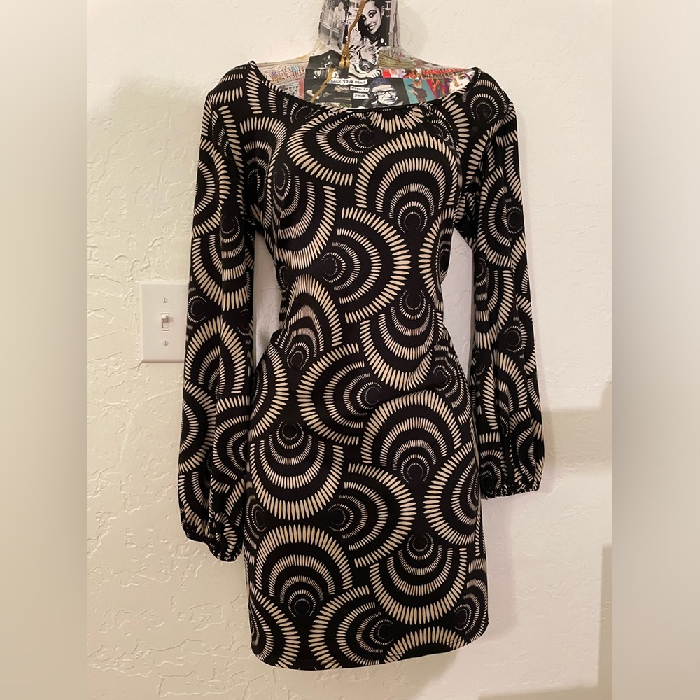 🔥 Roulette. Small long sleeve mini dress. Retro. EUC.